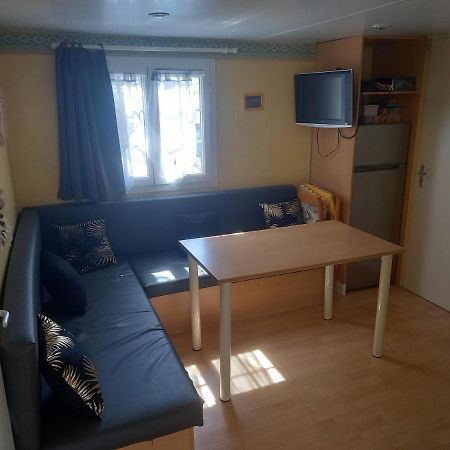 Mobil Home 4 Personnes Сент-Пол-ле-Дакс Экстерьер фото